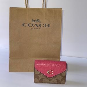 Tammie Card Case In Signature Canvas